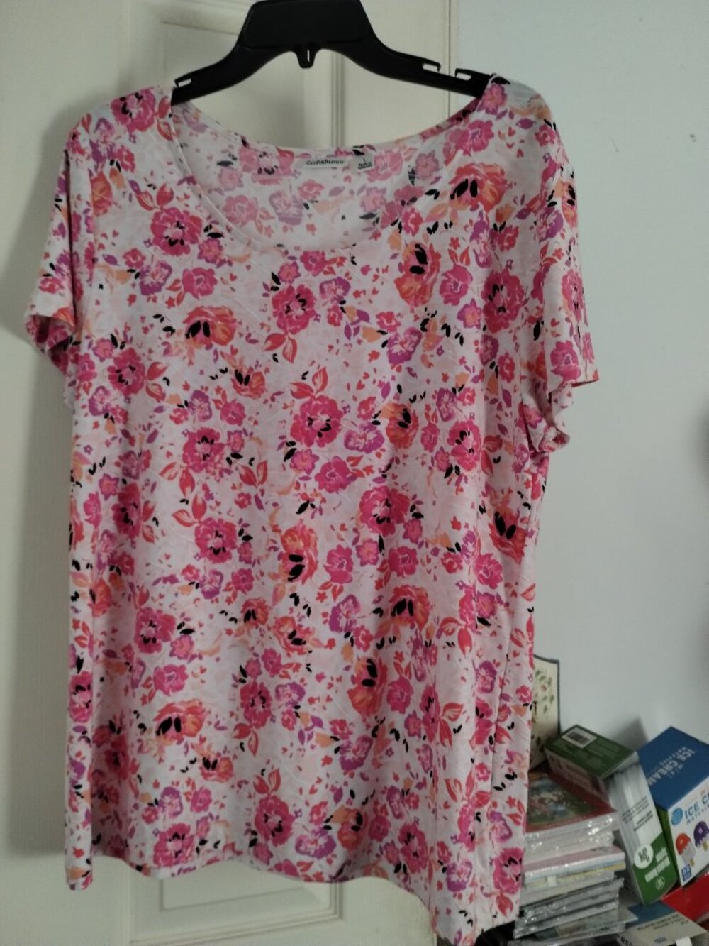 Croft & Barrow women's pink/magenta short sleeve top,size - large
